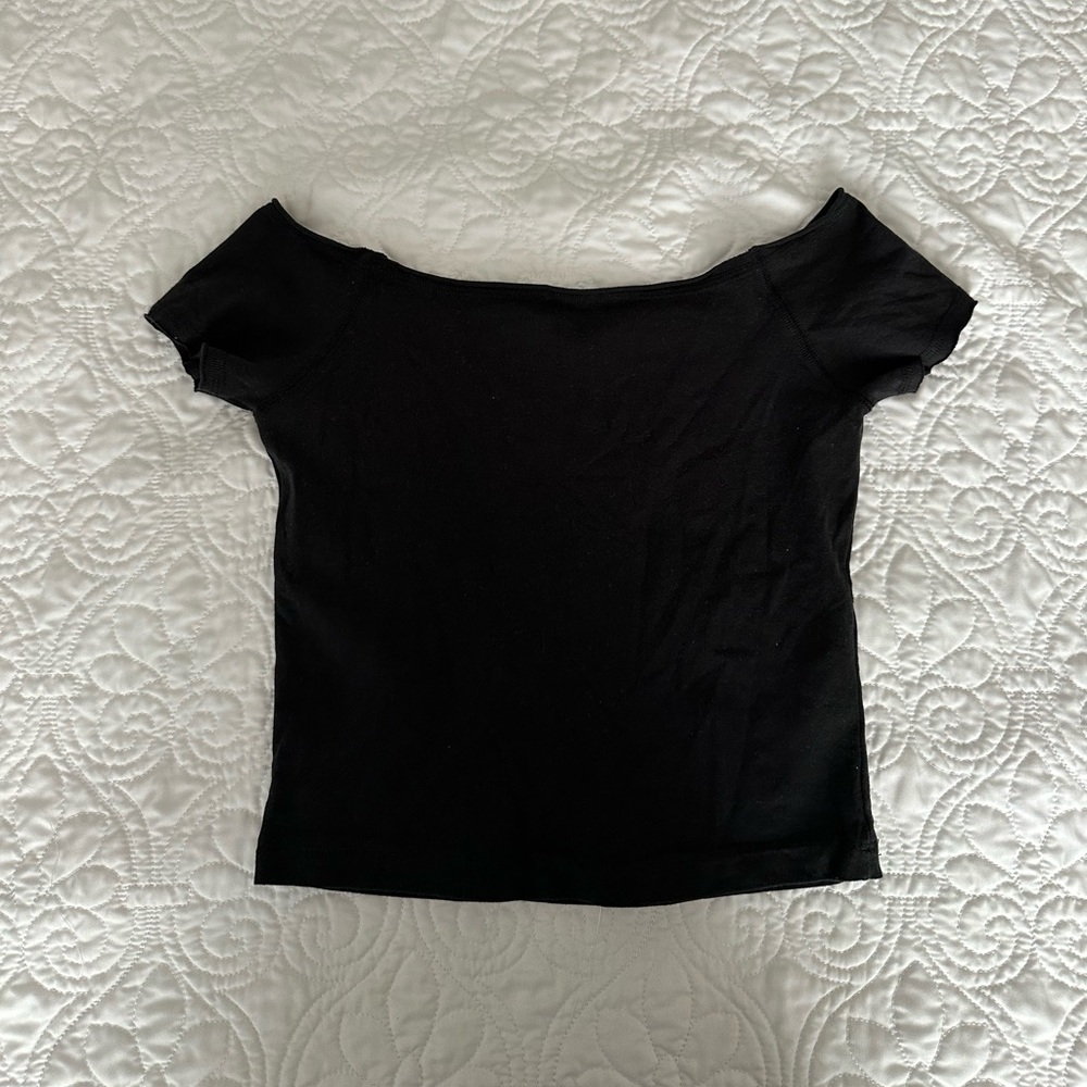 Off The Shoulder Top - Picture 2 of 2